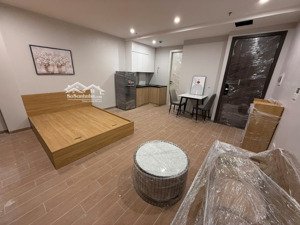 chính chủ cho thuê căn hộ studio cao cấp số 174 khương đình, full đồ, thang máy. giá 7 triệu/th