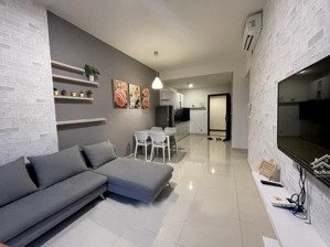 cần bán căn hộ 2pn /2wc, hợp đồng mua bán , 72m2, giá bán 7ty200 còn giảm nhẹ - lh 