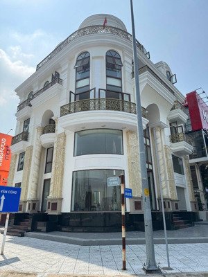 nhà lô góc nguyễn tuân, 110m2 x 5 tầng - thang máy, phù hợp văn phòng, showroom, giá 60tr/th