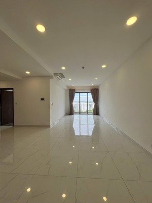 cho thuê căn hộ emerald celadon city, tân phú 1pn 1wc nội thất cơ bản đẹp phân khu cao cấp