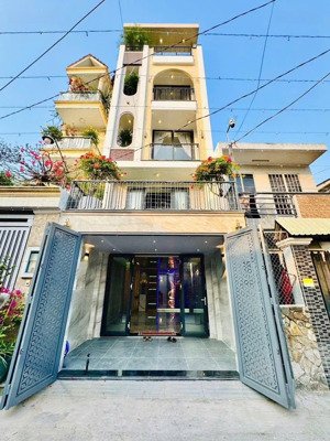 cô hoa ở 1 mình bán nhà đường lê hồng phong - quận 10. hơn 4tỷ3/77,4m2 thuê 26tr. gần vạn hạnh mall