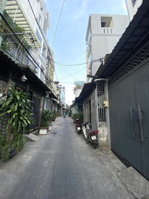 ngay ngã 4 bốn xã - giáp nguyễn sơn hẻm xh - 60m2 - 6 tỷ nhỉnh - 5 tầng