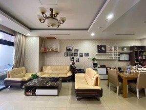 bán căn hộ siêu đẹp hoa hậu 2pn tại royal city 113m2 2pn 2wc- lh0913224801