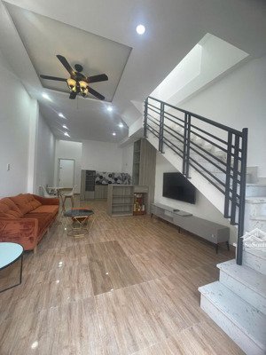 bán nhà 1 trệt 1 lầu cạnh vcn phước hải dt 55,1m2, full nội thất, đường 3m, kdc đông đúc, 4,5 tỷ