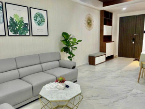 cho thuê m7 midtown phú mỹ hưng q7 hcm , view biệt thự lh : em nga