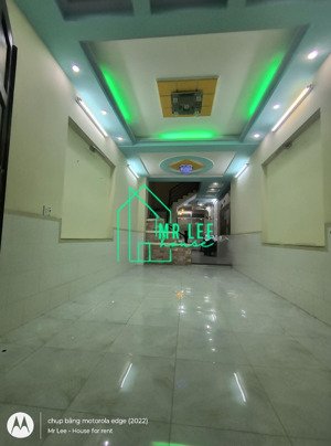 mặt tiền kinh doanh đường nguyễn hữu tiến - 4 tầng, sân thượng trước và sau gồm 4pn - 5wc