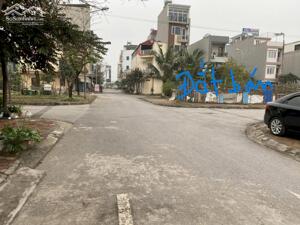 BÁN ĐÂT THỔ CƯ HOÀ LẠC, CHỈ HƠN 3 TỶ, MẶT TRỤC CHÍNH LIÊN XÃ, KD SẦM UẤT, ĐỐI DIÊN ĐHQG