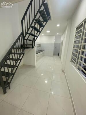 Cho thuê nhà nguyên căn Đường 2, P.Trường Thọ – 2PN 3WC, gần cầu Trường Thọ – Giá 7,5tr/tháng