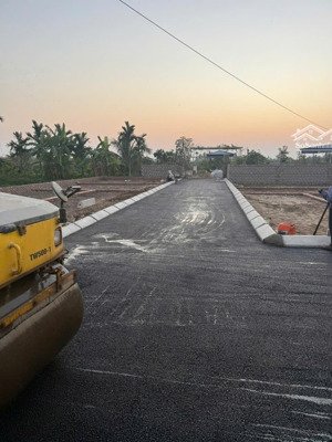 đất nền f0 đầu tư siêu đẹp - đường rộng 18m - mọi tiện ích đầy đủ xung quanh - 1ty3/lô