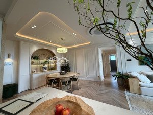 bán căn hộ full nội thất mới 100%, diện tích 123m2, 3pn-2wc, căn góc, view công viên lh 