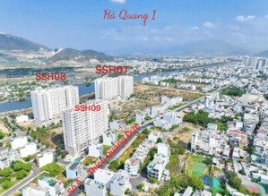bán các lô đất hà quang 1 nha trang
đối diện công viên , gần ssh 7,8,9.