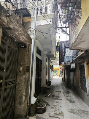 chính chủ bán mảnh đất đại la, 2 mặt ngõ, ô tô tránh đỗ, kinh doanh, vuông như bánh chưng, thoáng,