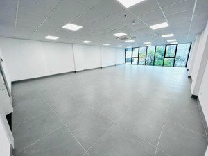 cho thuê văn phòng hoàng văn thái 110m² giá 15 triệu/tháng