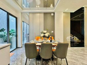 hẻm xe hơi 6m - khu sang nam kỳ khởi nghĩa , quận 3 - 4x15, kcx: 5 tầng . chỉ 13,5 tỷ 