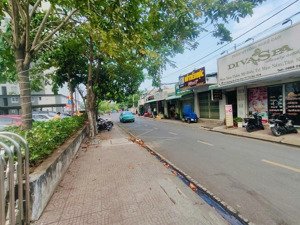 3,8 tỷ, 61,9m2, mặt tiền đường phường tân phú, tp thủ đức