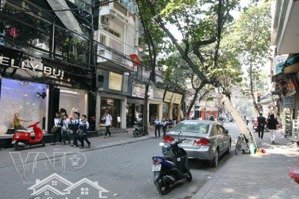 cho thuê nhà phố lý quốc sư - diện tich 40m² x 3 tầng + gác xép,mặt tiền 6m, vị trí siêu đẹp phố cổ