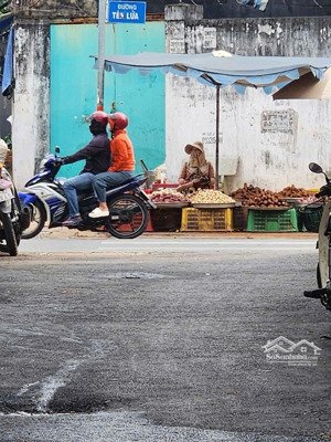 bán 3 nền thổ cư hẻm 1 sẹc tên lửa gần aeon bình tân dt 60m2 chỉ 5,6 tỷ