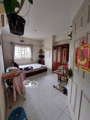 bán chcc kim hồng fortuna vườn lài, tân phú, có sổ hồng. 75m2, 2pn2wc. giá 3.1 tỷ. lh: 