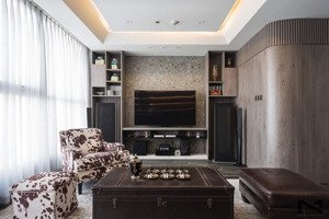 cần tiền gia đình bán 4 ngủ căn duplex hàm nghi tòa golden field full đồ