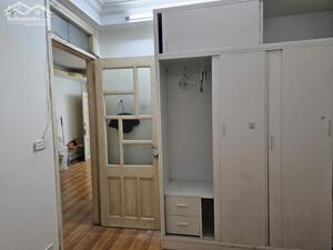 Cho thuê căn hộ 2 ngủ,50m2 Ngách 6/15 Đặng Văn Ngữ,Đống Đa gần Đh y,Vincom Phạm Ngọc Thạch