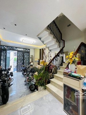 nhà đẹp - hẻm nhựa thông - ô tô ngủ trong nhà - 5 tầng kiên cố - ngang chuẩn 5m x 12m - 4pn