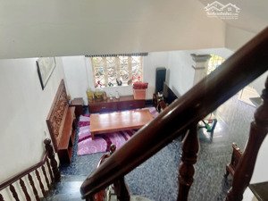 nhà biệt thự đường số 23 hiệp bình chánh thủ đức 3 tầng, 6pn dt: 120m2