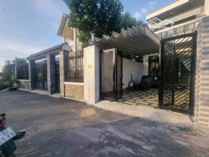 nhà phú mỹ giá tốt nhất khu hoàn công xe hơi 7 chỗ vào nhà, sổ hồng riêng thổ cư