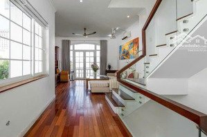 bán nhà 4 tầng lê thước gần biển mỹ khê vị trí du lịch đắc giá