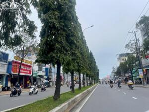 bán căn nhà mặt tiền nguyễn văn cừ, kế bên đại ngân, giá bán 17 tỷ