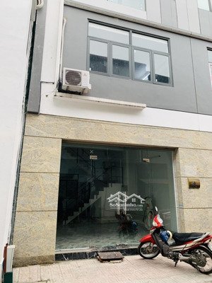 cho thuê nhà liền kề 5 tầng rẻ nhất quận long biên