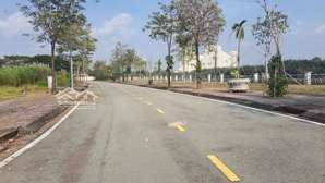 đất bộ công an phạm hữu lầu 9x17 giá 13.89 tỷ rẻ nhất khu