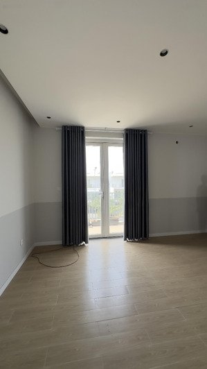 cho thuê cc mini đẹp, 70m2, 5,5 triệu, tại đường 990, phú hữu, q9, hcm