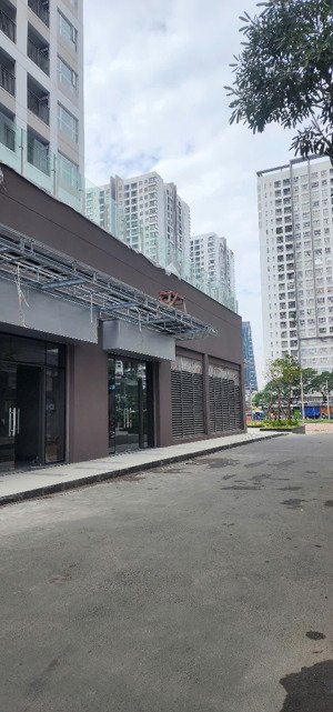 cho thuê shophouse sunrise riverside, 92m2, 20tr, lh 