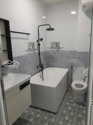 hot! hàng hiếm siêu phẩm khu sân bay p13 với diện tích 7x21m, không lỗi phong thủy giá chỉ 22 tỷ tl