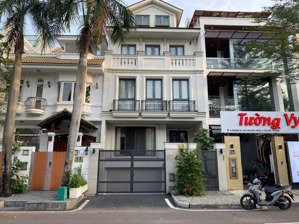 cho thuê biệt thự nam thông 3 phú mỹ hưng | 7x18m | 5pn | 70 triệu/tháng