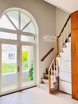 cho thuê biệt thự mỹ phú 3 phú mỹ hưng | 7x17.5m | 3pn | 60 triệu/tháng