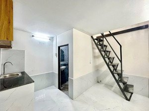 cho thuê phòng 1 trệt 1 lầu có ban công - gần ngay cầu vượt linh xuân, quốc lộ 1k, làng đại học