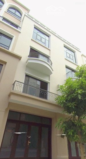 chính chủ cần bán liền kề cọ xanh 65m2 sát cổng trường vinschool giá 9.57 tỷ, vinhomes ocean park 2