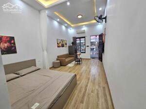 CHÍNH CHỦ CẦN BÁN CĂN HỘ 60m2, 3PN, TRUNG TÂM CẦU BƯƠU GẦN VIỆN 103,BỎNG,K