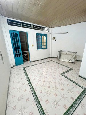 bán nhà bà hom phường phú lâm quận 6, ngang 3.6, diện tích tốt 19m2