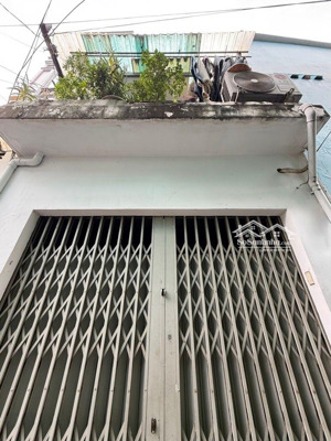 cách mặt tiền 1 căn - dt 48m- lộ giới ra mặt tiền - nở hậu - chỉ 6.x tỷ.