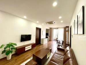 cho thuê căn hộ thăng long number one. 116m2. 3 phòng ngủ full đồ mới đẹp. giá 20 triệu/tháng