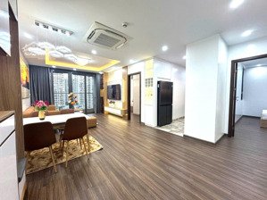 chính chủ bán căn 2 ngủ, 82m2 tại the golden palm tòa a, ban công đông nam, nội thất cơ bản, sổ đỏ