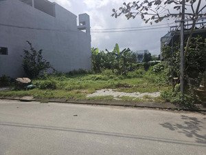 các nhà đầu tư không nên bỏ qua lô này - lần đầu tiên xuất hiện trên thị trường - mặt tiền đường 7