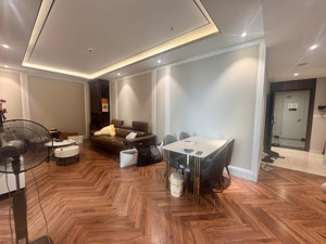 người nhà cho thuê lâu dài căn hộ cao cấp king palace - 03 phòng ngủ full nội thất