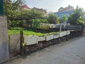 bán mảnh đất phân lô hai mặt ngõ thôn hạ - dương hà cách mấy bước ra mặt ngõ ô tô tránh ,