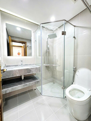 bán căn hộ 2 phòng ngủ golden palace mễ trì 86m2 giá 8.x tỷ