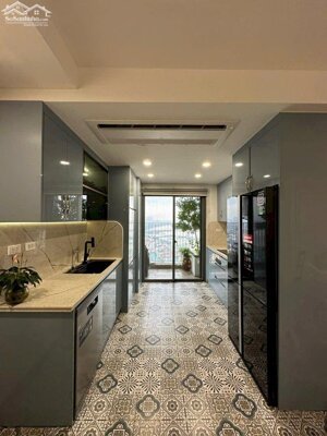 GIA ĐÌNH CẦN BÁN NHANH CĂN HỘ 90M2 3PN, TẦNG CAO CHUNG CƯ T&T VĨNH HƯNG, NỘI THẤT ĐẸP