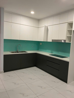 bán 2pn 74m2 lavida+ full nội thất giá 5,350 tỷ tổng giá được hoàn 5% sổ, view đẹp, thoáng mát