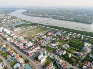 cần tiền bán gấp đất tại đường trần nhân tông, phường quảng yên, tỉnh quảng ninh. 200m2 giá 90tr/m2